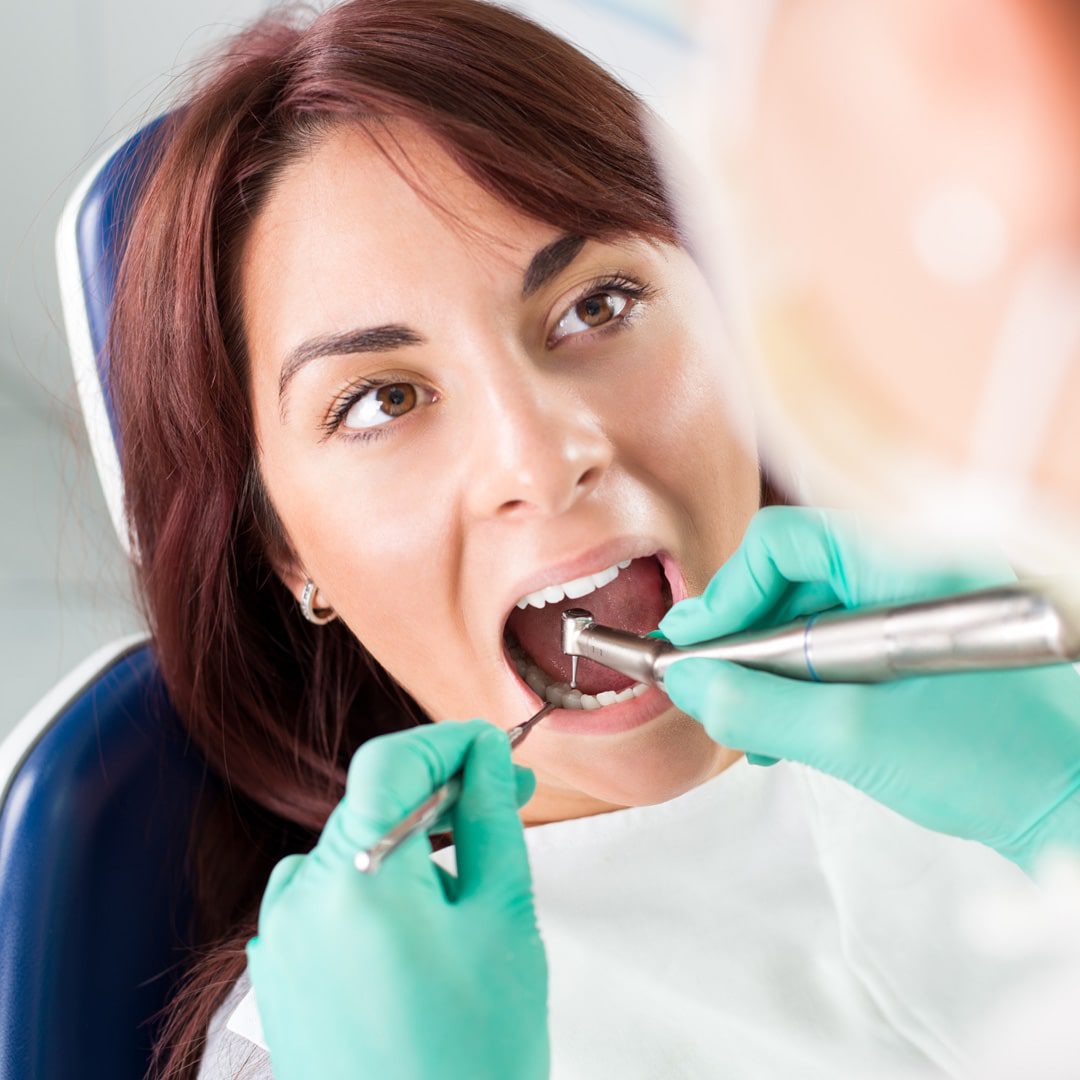 https://dev.passiondentalcare.com/wp-content/uploads/2022/12/scaling-dental-spa-images-1-min.jpg